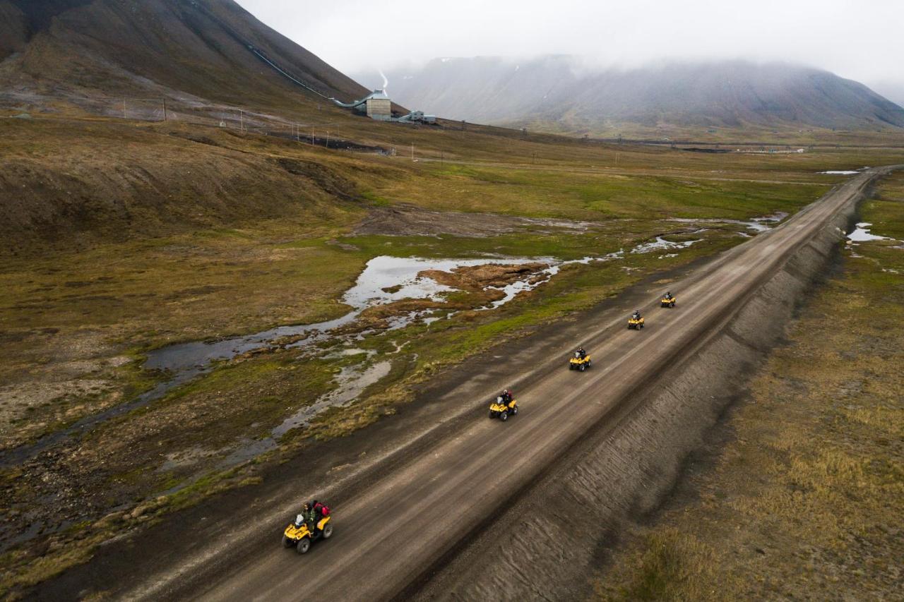 Svalbard Hotell | Polfareren Longyearbyen Luaran gambar