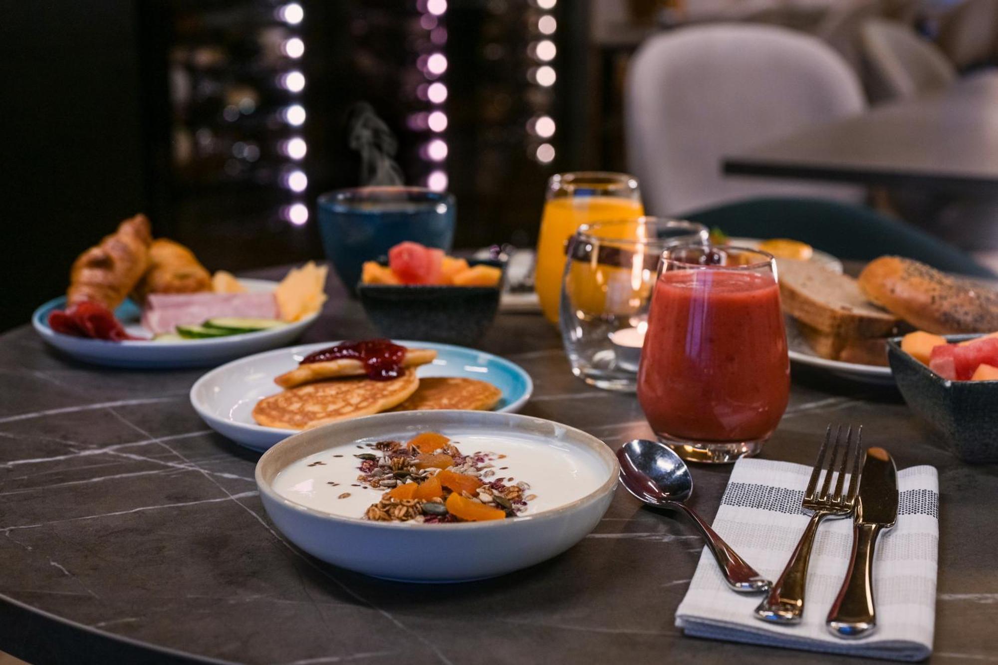 Svalbard Hotell | Polfareren Longyearbyen Luaran gambar