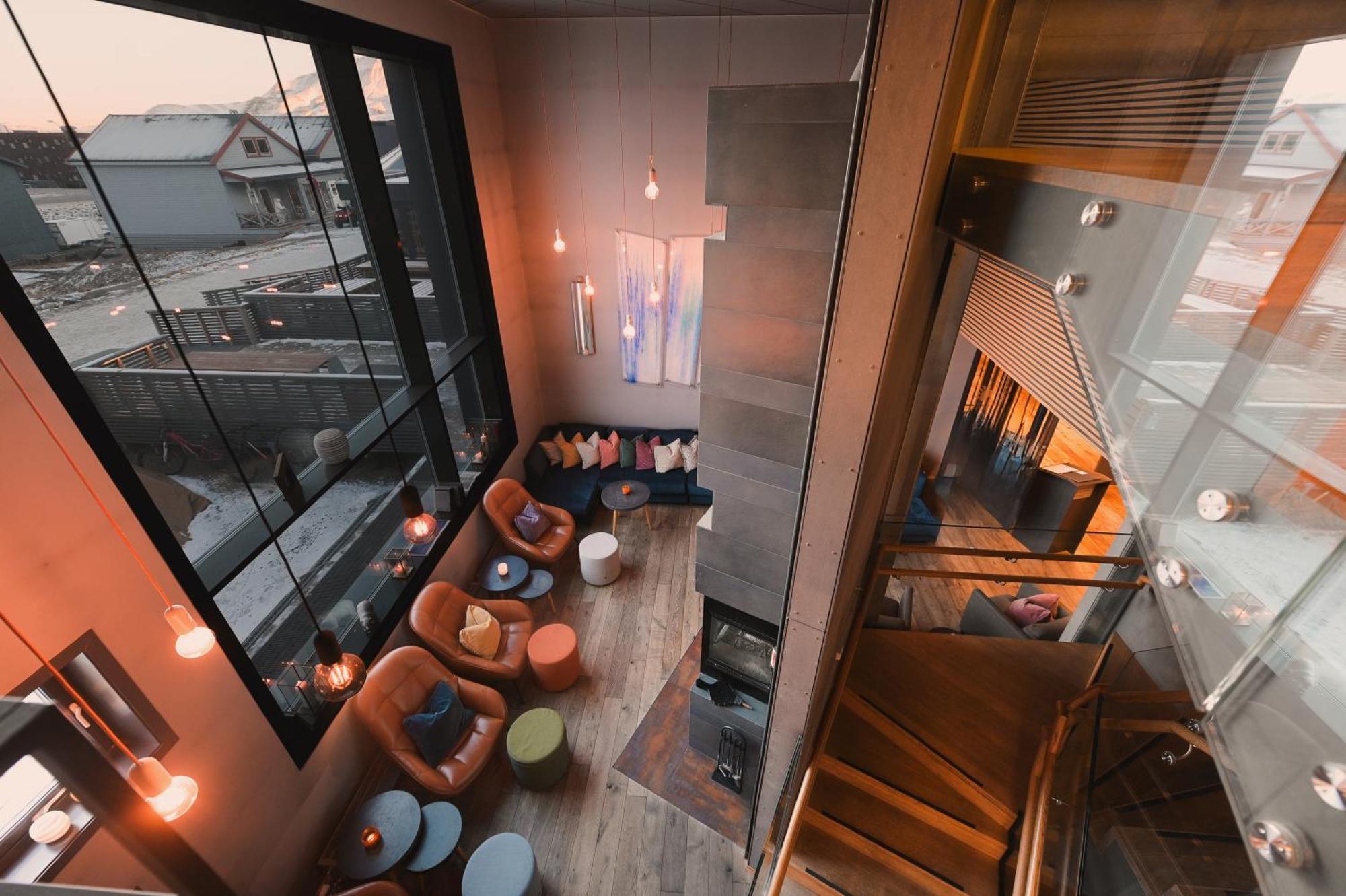 Svalbard Hotell | Polfareren Longyearbyen Luaran gambar