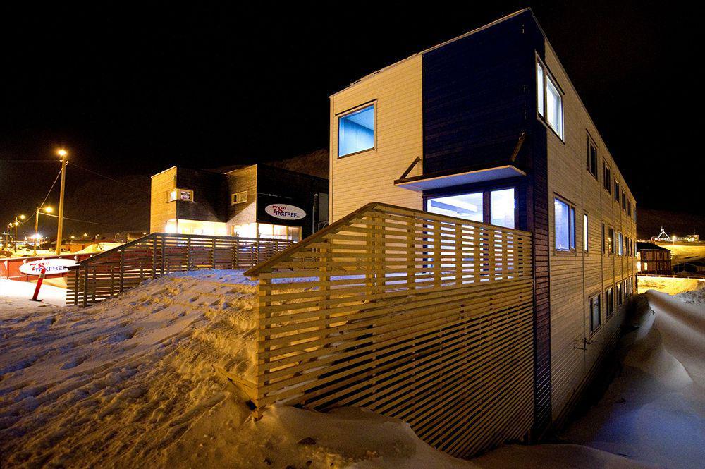 Svalbard Hotell | Polfareren Longyearbyen Luaran gambar