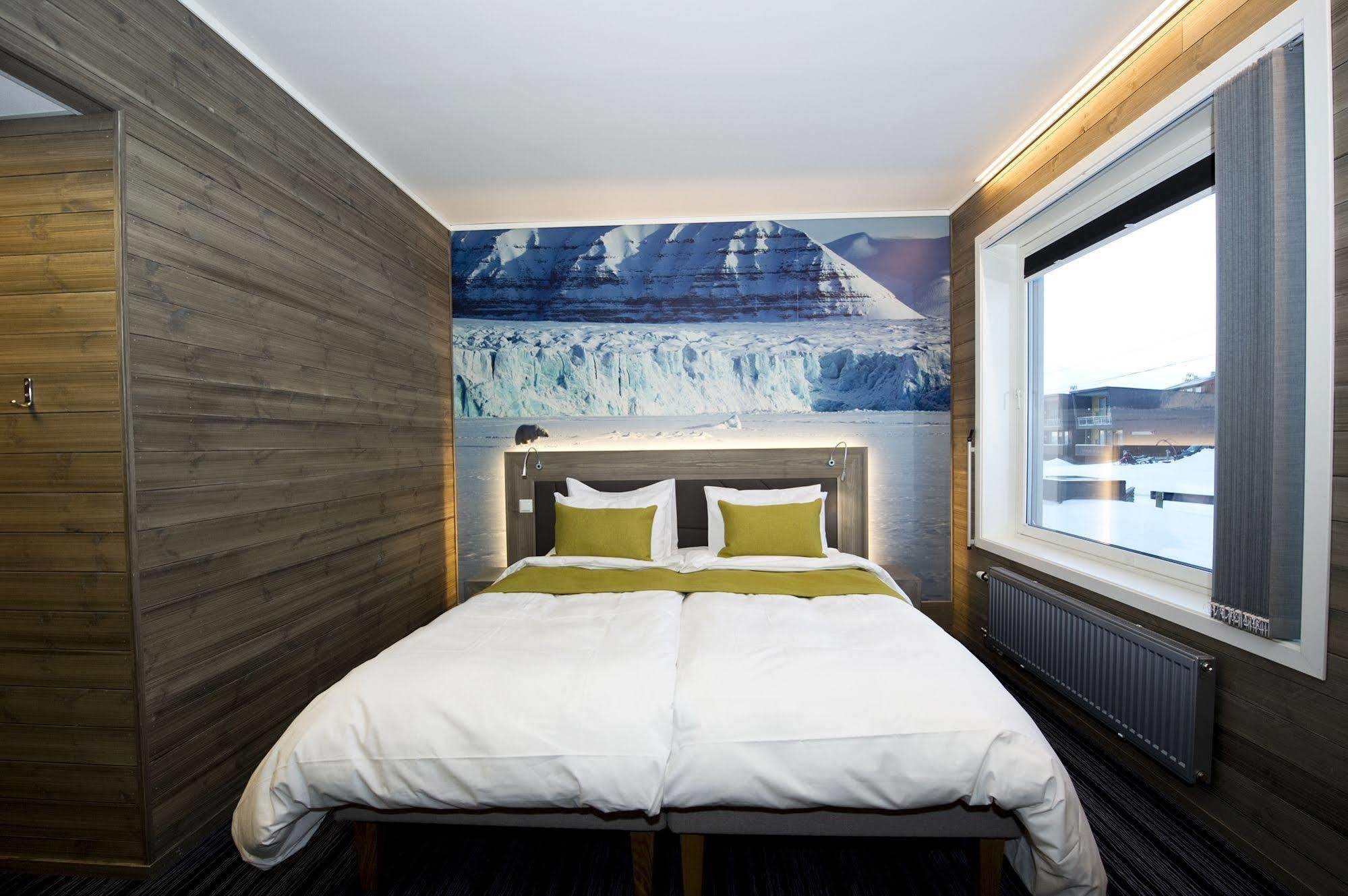 Svalbard Hotell | Polfareren Longyearbyen Luaran gambar